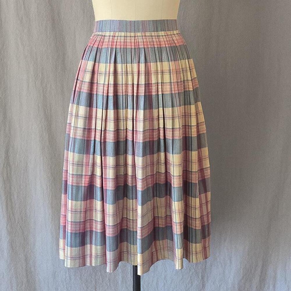 Pink and blue plaid j. crew pleated skirt